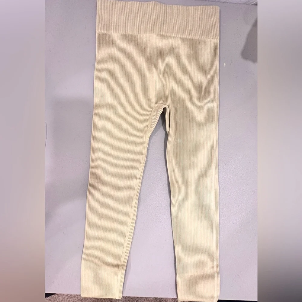 NWT Roolee Green Ribbed Leggings - Picture 1 of 3